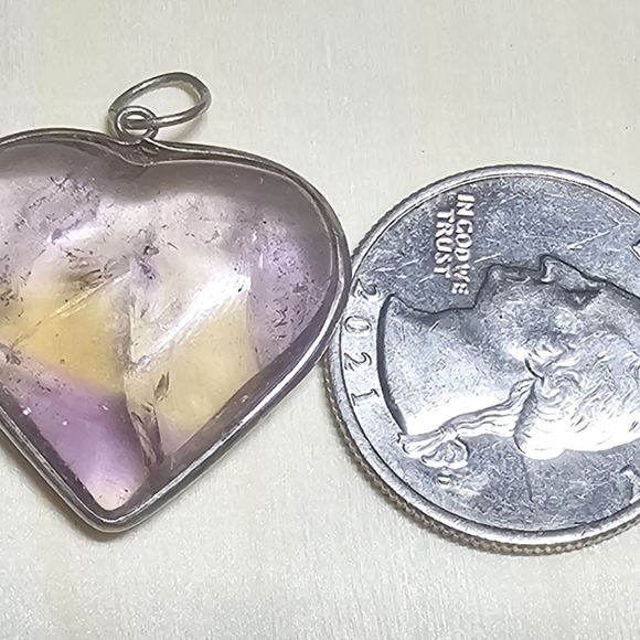 Purple resin art silver heart charm for necklace 💜 - Picture 5 of 5